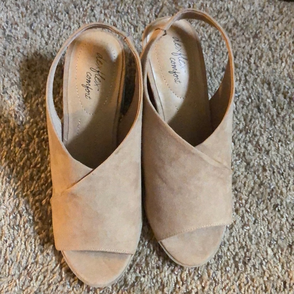 DexFlex shoe